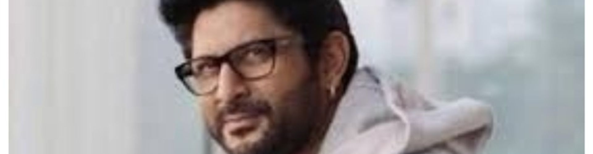 Arshad Warsi shows his hidden talent through painting work