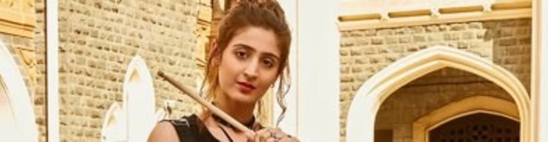 ​Vaaste Song By Dhavani Bhanushali Goes Viral!