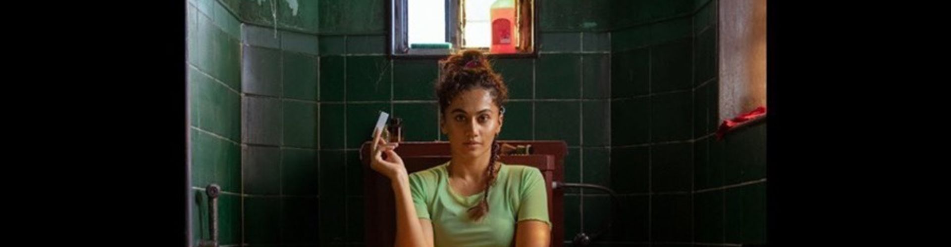 Taapsee Pannu As Savi In Looop Lapeta