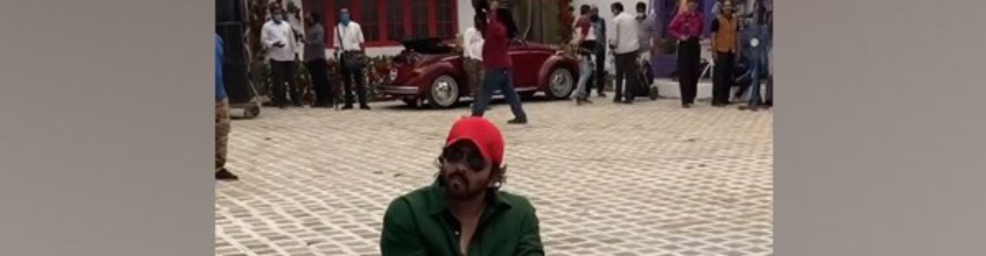 Rohit Shetty Takes His Job Seriously, Ranveer Singh Post A Hilarious Video From Cirkus