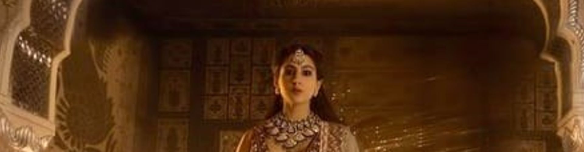 ​Sara Ali Khan asks for 'Marriage Proposal' as she decks up in a bridal avatar