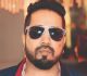 'As responsible citizens, people should get themselves vaccinated', Mika Singh