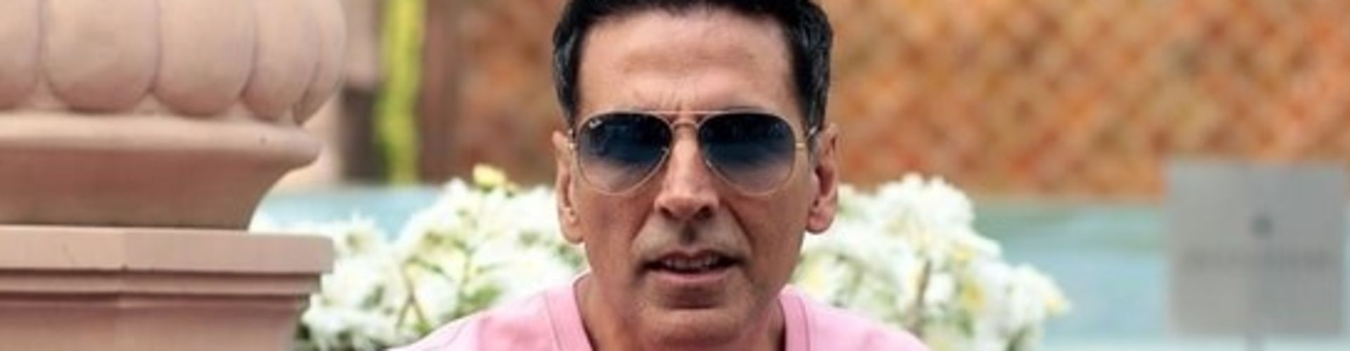 Akshay Kumar Praises Nushratt Bharuccha Narrated Desh Ki Gudiya Ab Nahi Rukegi