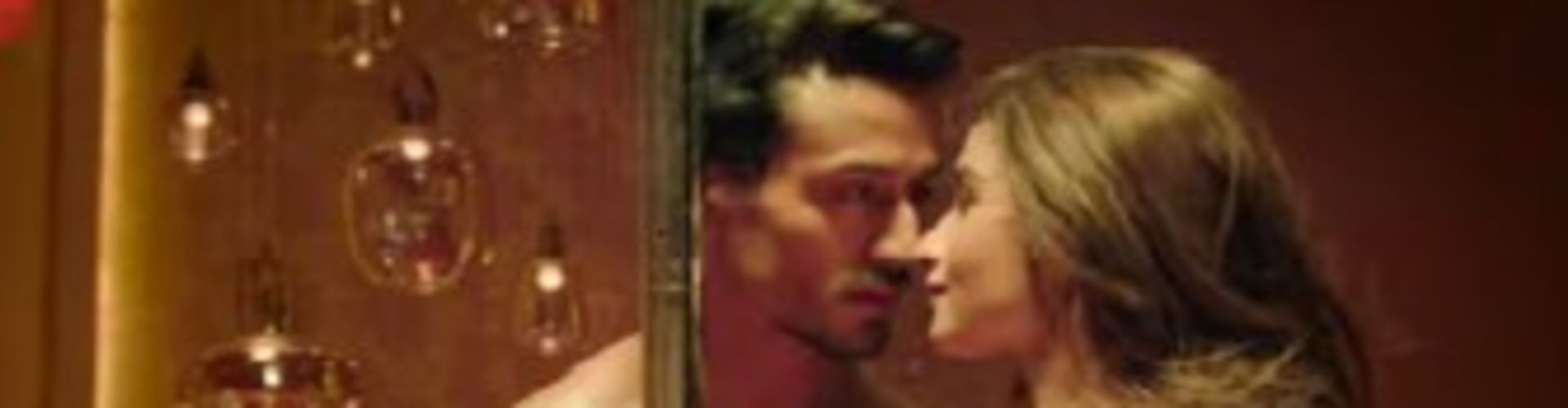 ​Tiger Shroff And Alia Bhatt Unveils Hook Up Song from SOTY 2