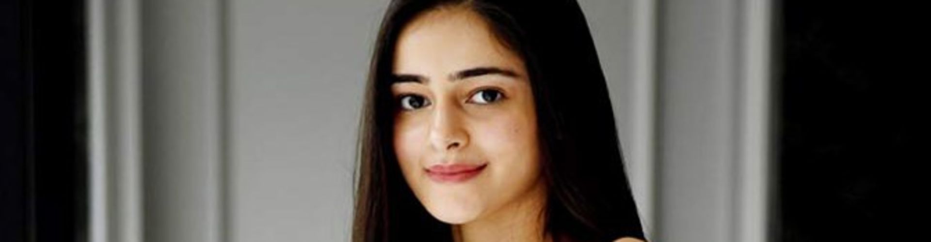 ​There Is Pressure Being From Filmy Background Says Ananya Pandey