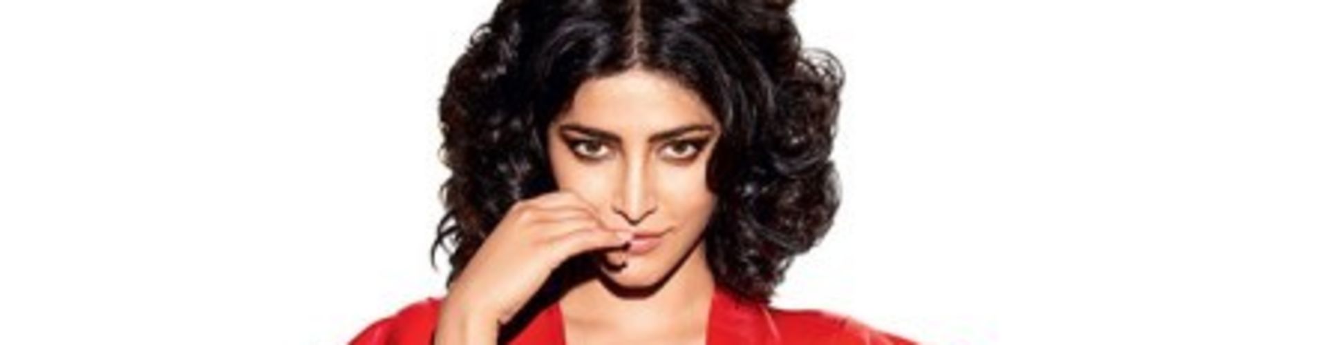 ​Shruti Haasan Goes International, Bags Treadstone Series